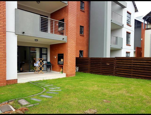 3 BEDROOM DUPLEX RENTED IN GLEN MARAIS